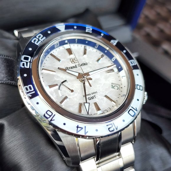 NEW 2022 GRAND SEIKO SPORTS SBGE275 LIMITED EDITION GMT WINTERS IN SHINSHU F/S - Picture 4 of 12